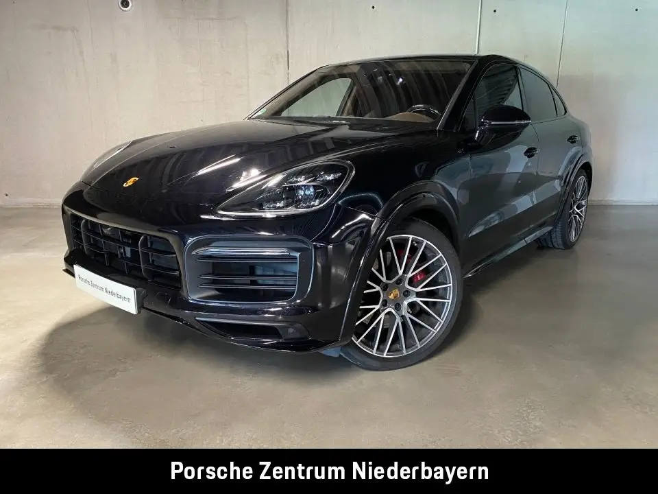 Photo 1 : Porsche Cayenne 2022 Essence