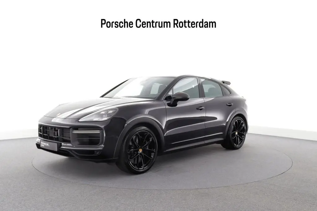 Photo 1 : Porsche Cayenne 2022 Essence