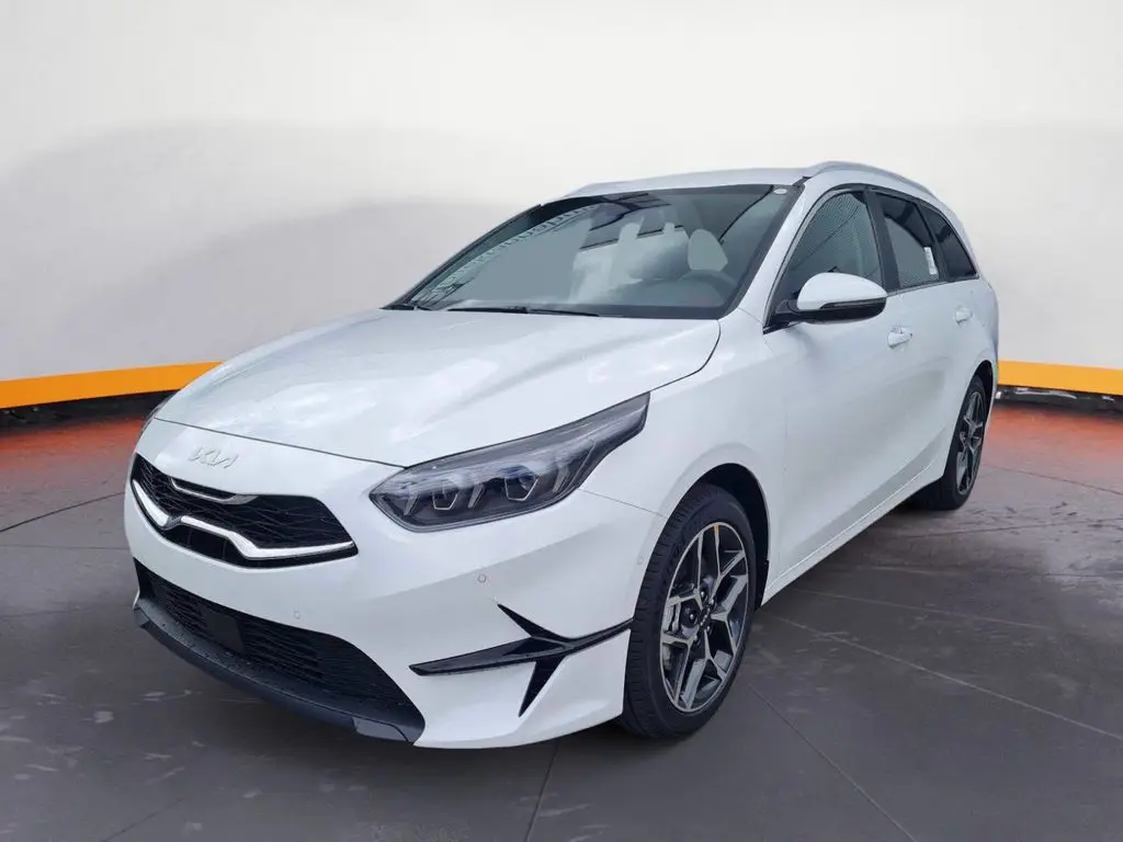 Photo 1 : Kia Ceed 2023 Essence