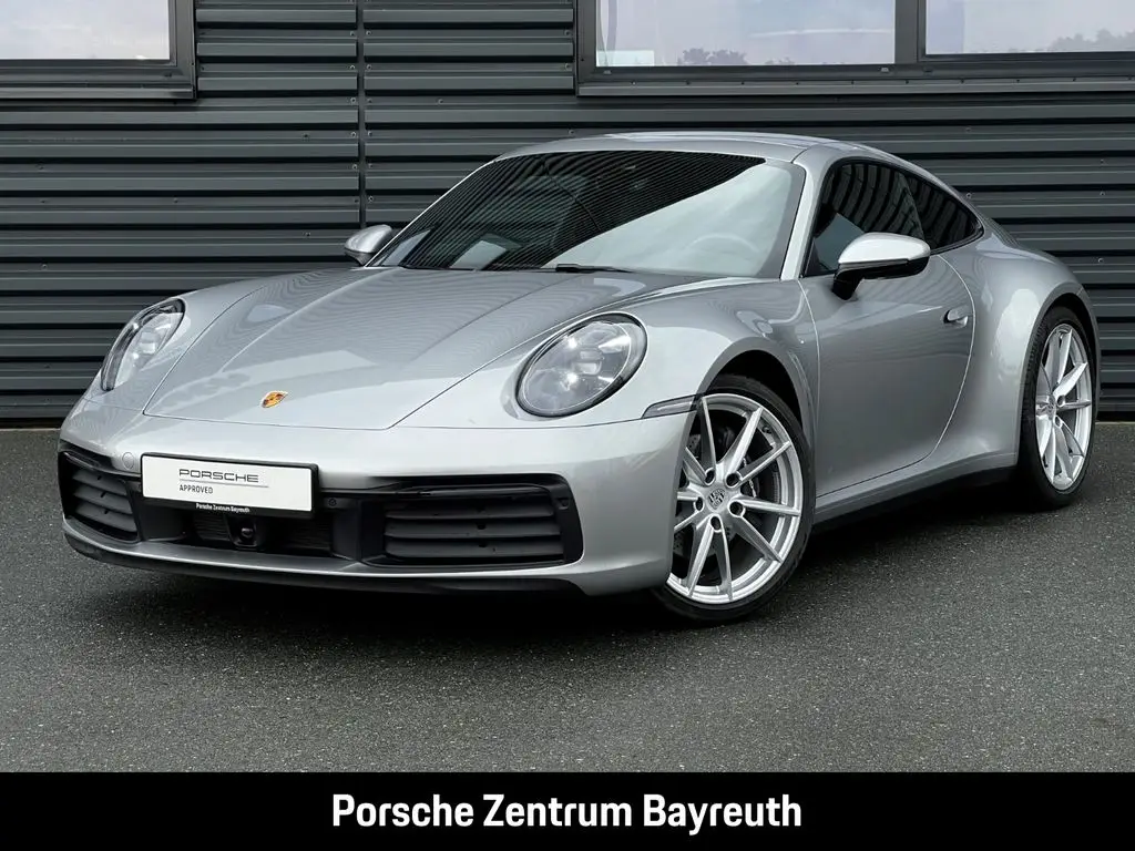 Photo 1 : Porsche 992 2023 Petrol