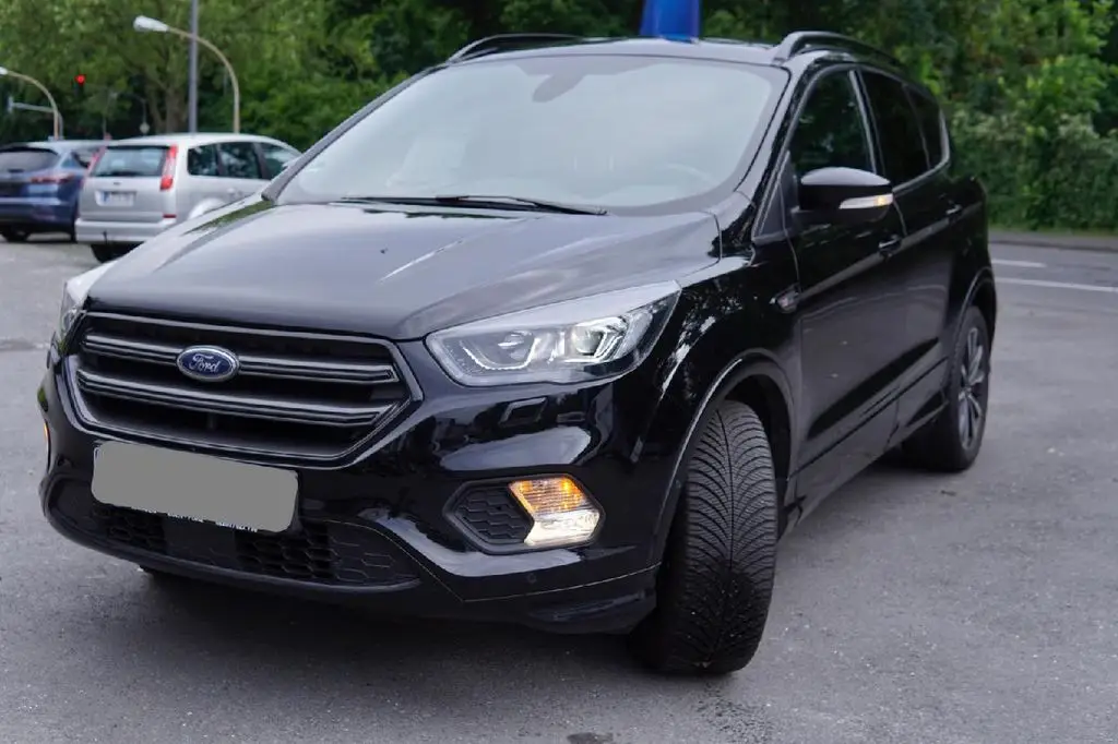 Photo 1 : Ford Kuga 2019 Essence