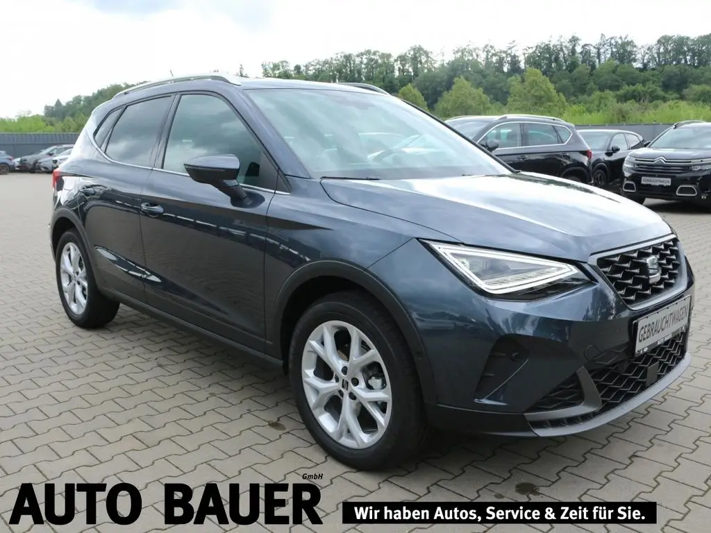 Photo 1 : Seat Arona 2024 Essence