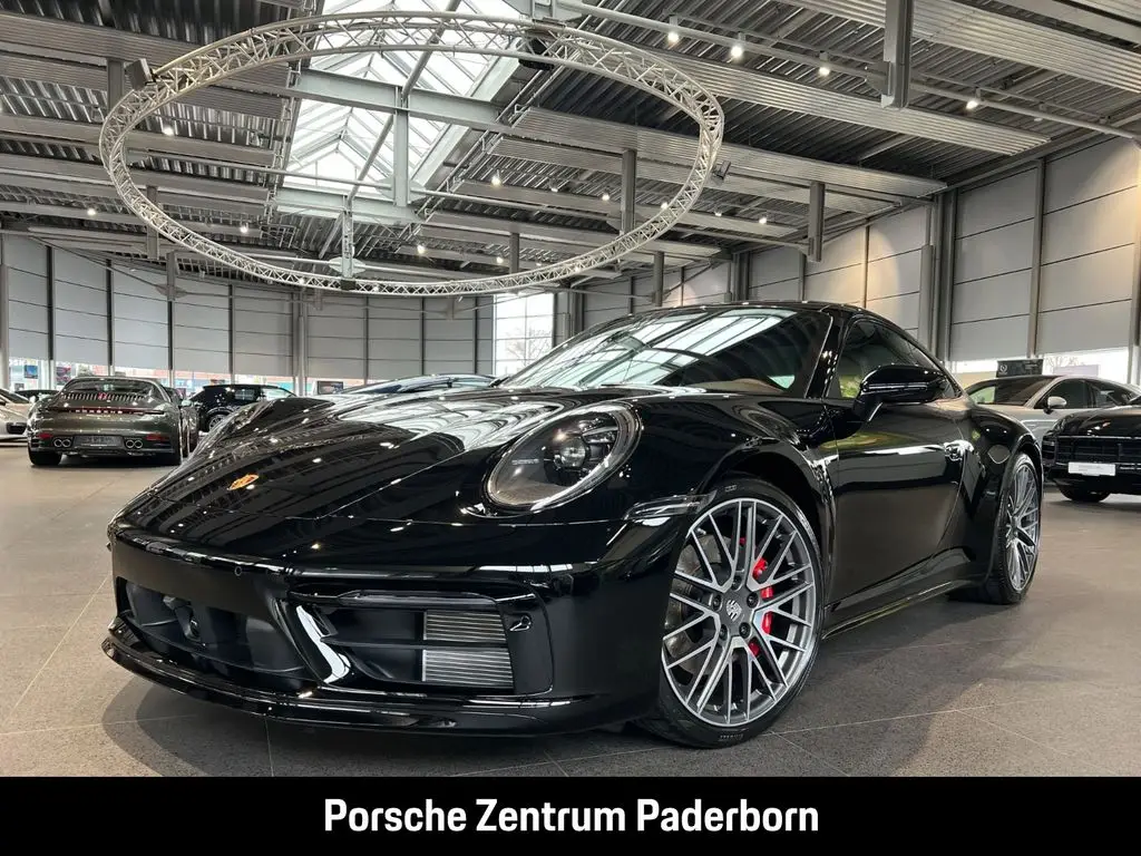 Photo 1 : Porsche 992 2024 Petrol