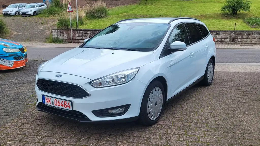 Photo 1 : Ford Focus 2015 Diesel