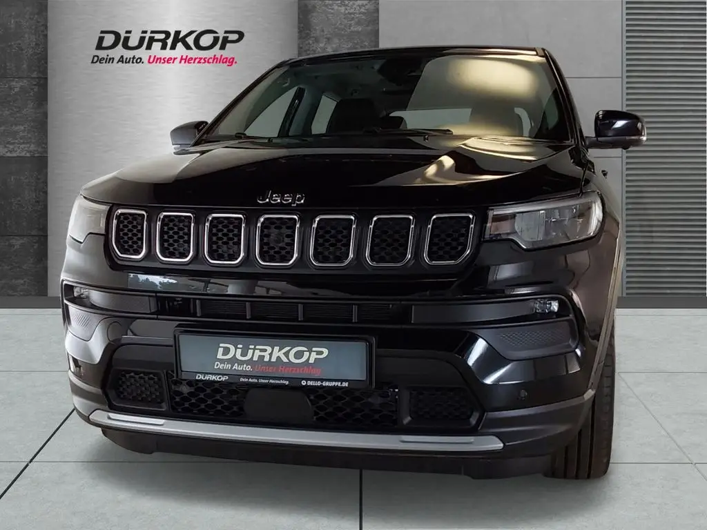 Photo 1 : Jeep Compass 2024 Petrol