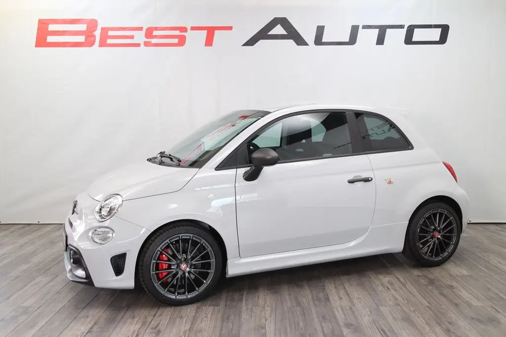 Photo 1 : Abarth 695 2024 Petrol