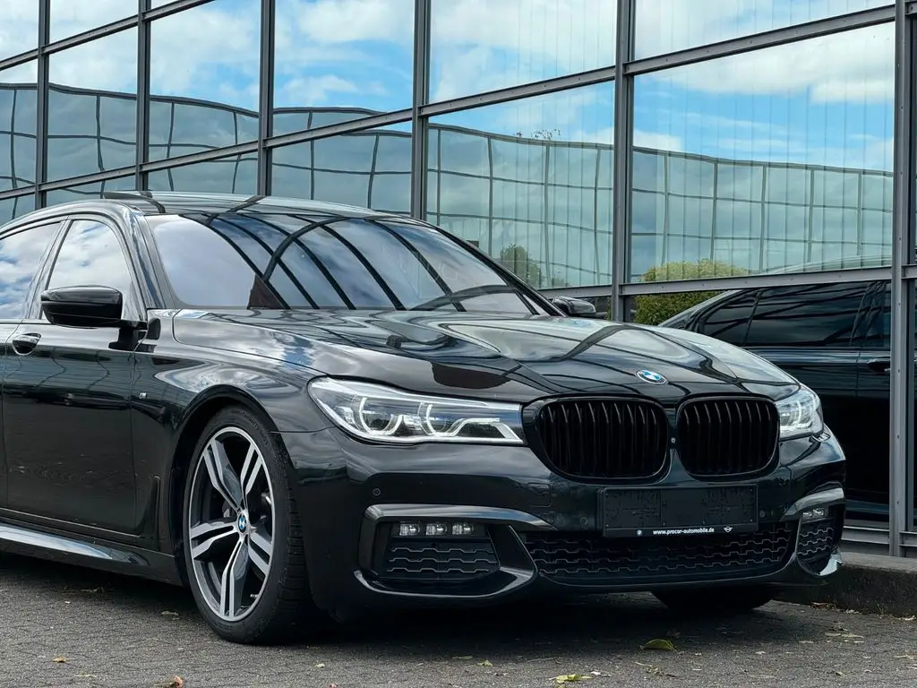 Photo 1 : Bmw Serie 7 2016 Diesel