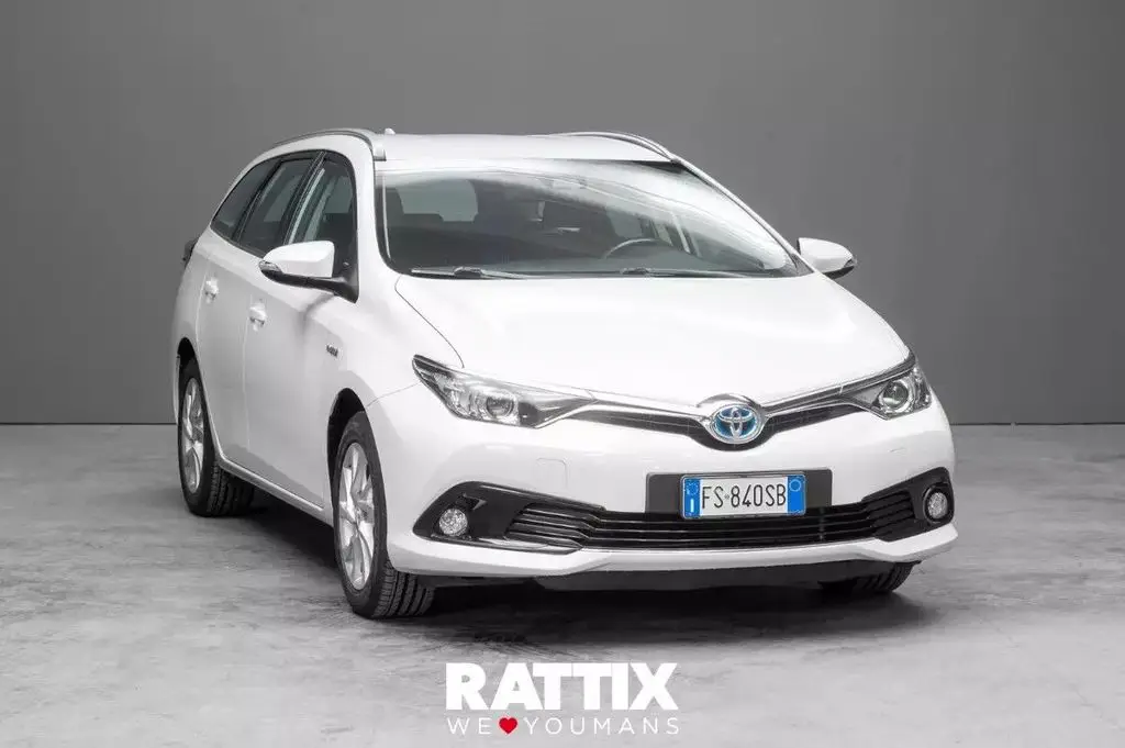 Photo 1 : Toyota Auris 2018 Hybride