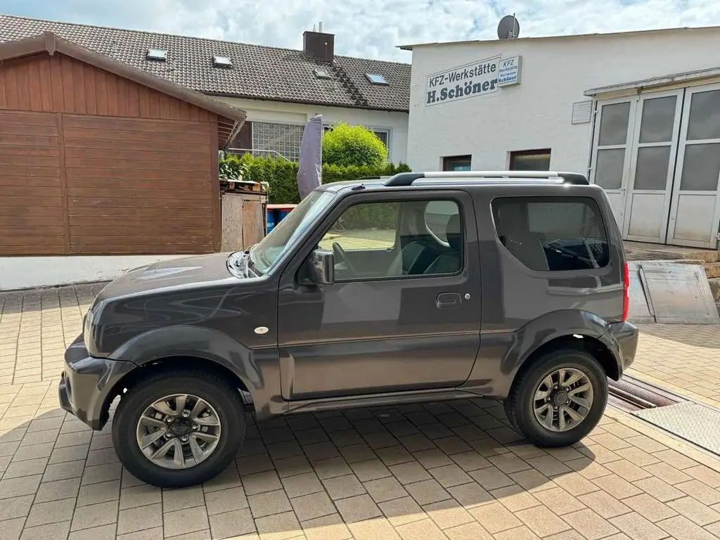 Photo 1 : Suzuki Jimny 2017 Essence