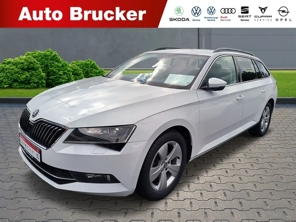 Photo 1 : Skoda Superb 2018 Diesel