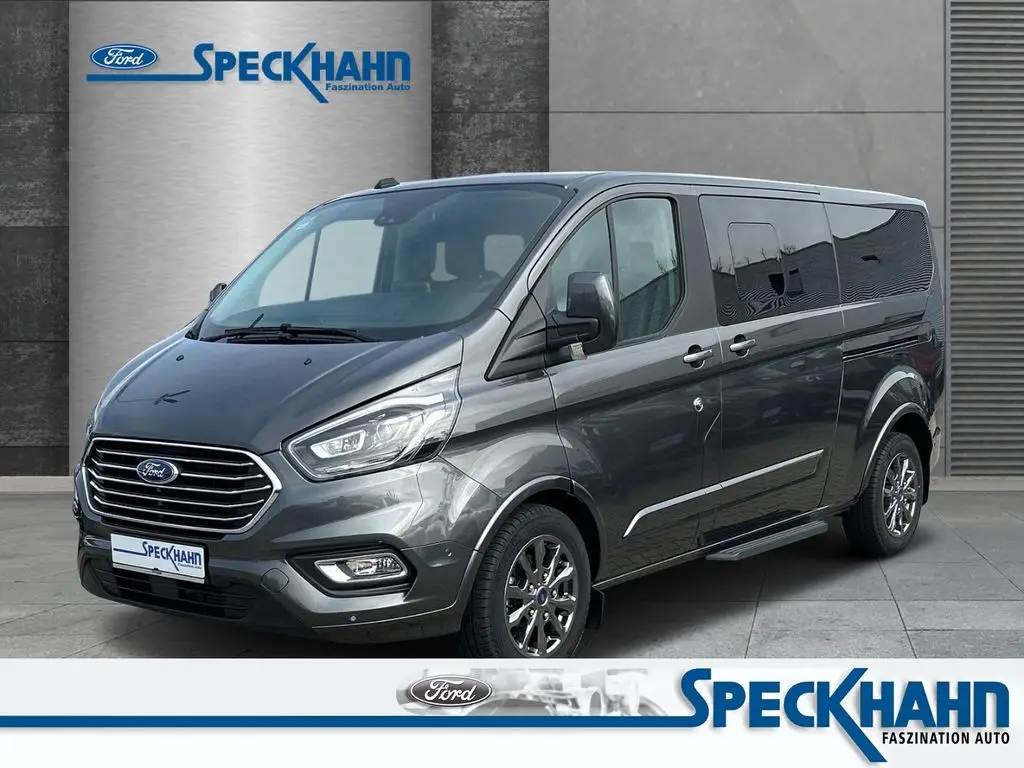 Photo 1 : Ford Tourneo 2022 Hybrid