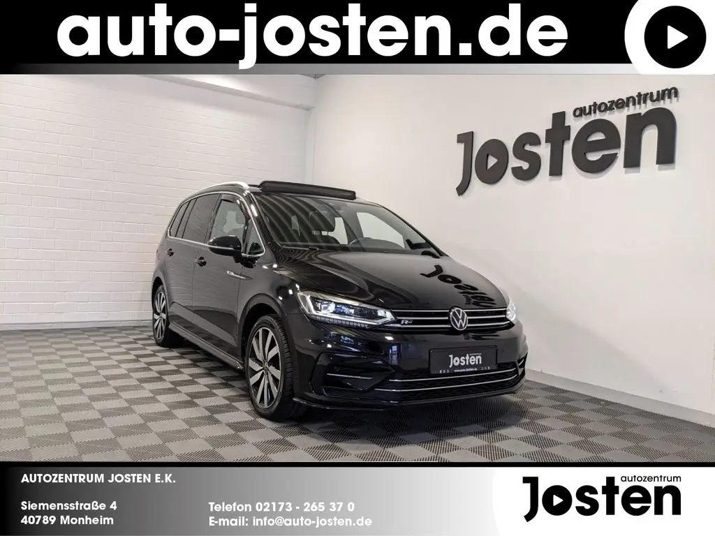 Photo 1 : Volkswagen Touran 2022 Essence