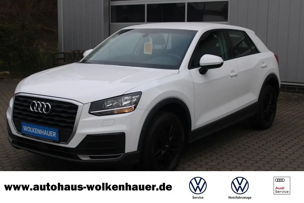 Photo 1 : Audi Q2 2017 Petrol