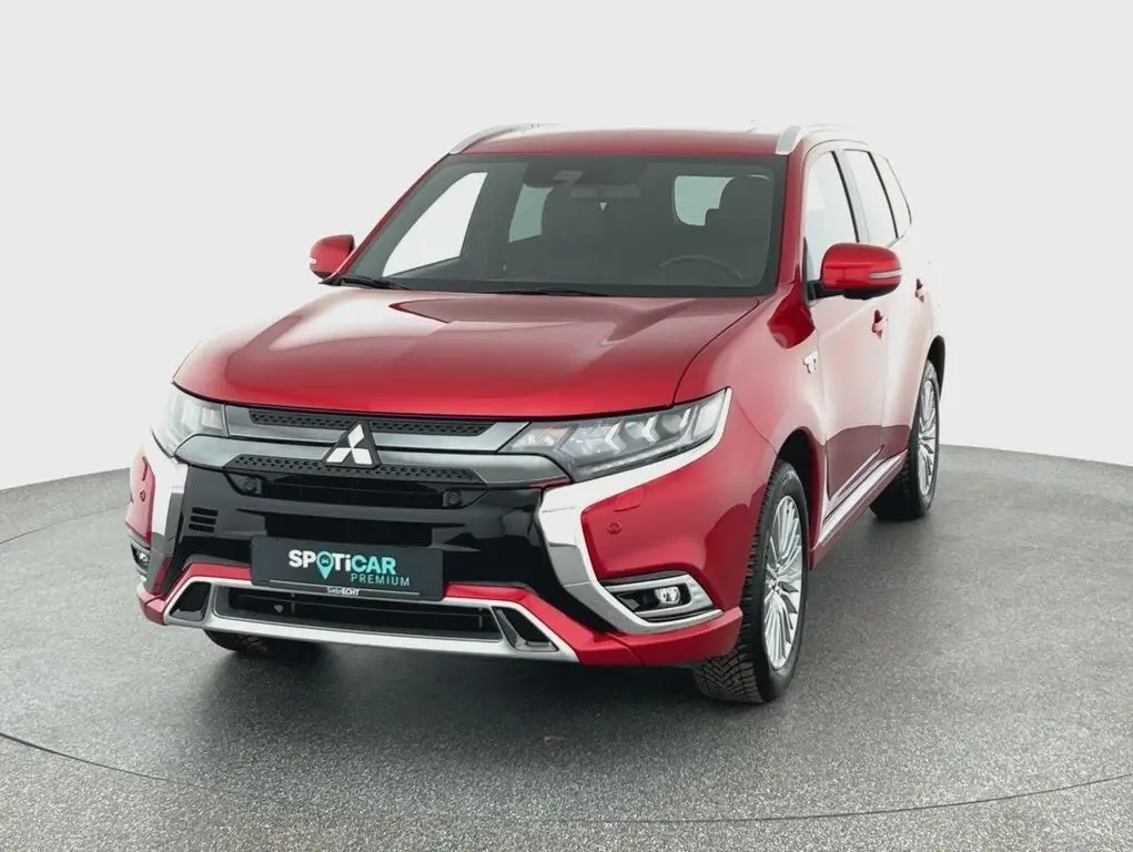 Photo 1 : Mitsubishi Outlander 2021 Hybrid