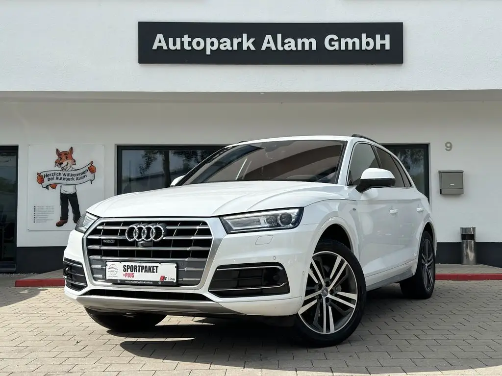 Photo 1 : Audi Q5 2019 Diesel