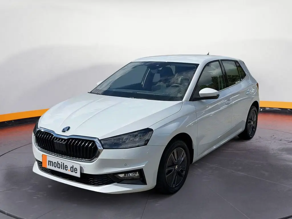 Photo 1 : Skoda Fabia 2023 Petrol