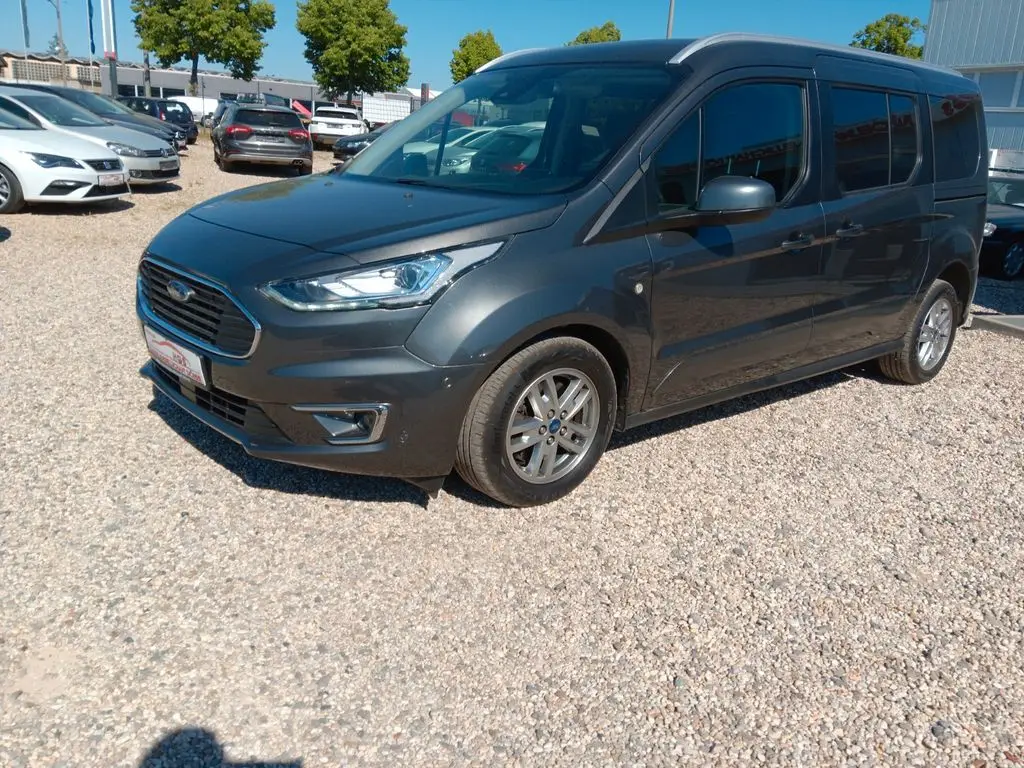 Photo 1 : Ford Grand Tourneo 2019 Diesel