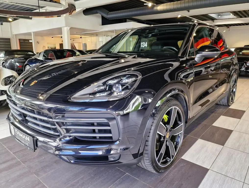 Photo 1 : Porsche Cayenne 2021 Hybrid