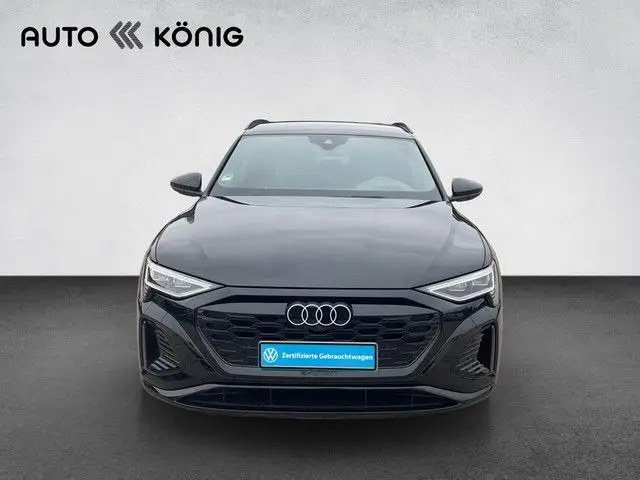 Photo 1 : Audi Q8 2024 Non renseigné