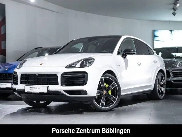 Photo 1 : Porsche Cayenne 2021 Hybrid