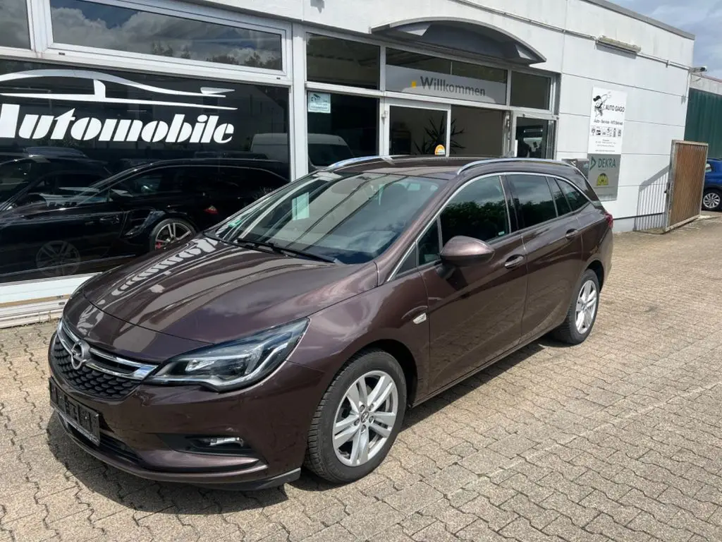 Photo 1 : Opel Astra 2017 Essence