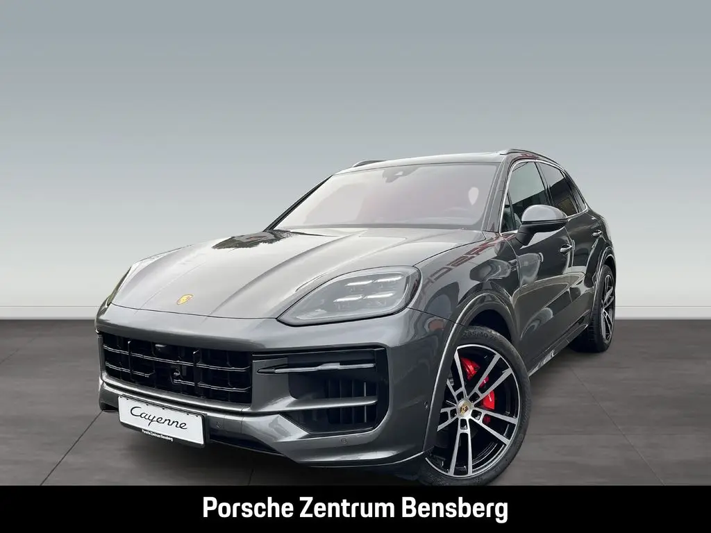 Photo 1 : Porsche Cayenne 2024 Petrol