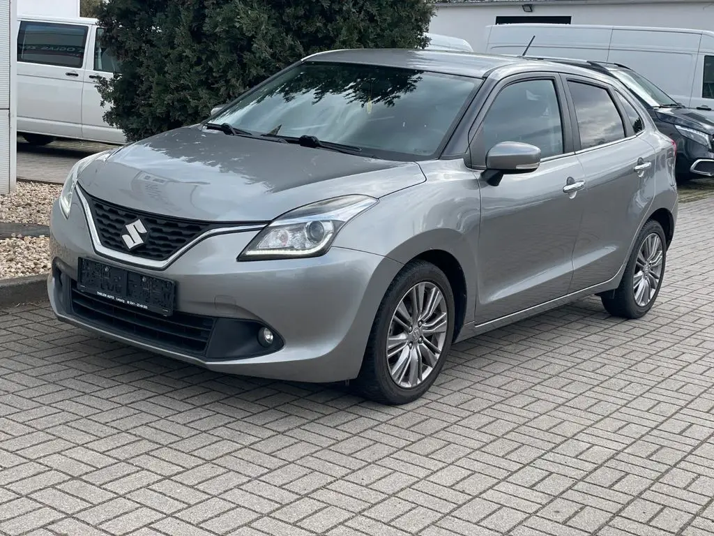 Photo 1 : Suzuki Baleno 2018 Essence