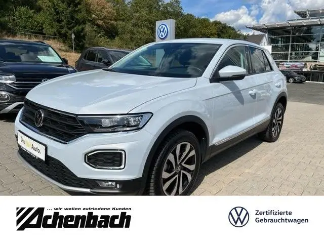 Photo 1 : Volkswagen T-roc 2021 Essence