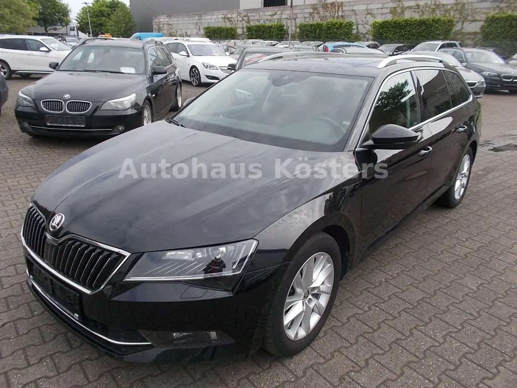 Photo 1 : Skoda Superb 2016 Diesel