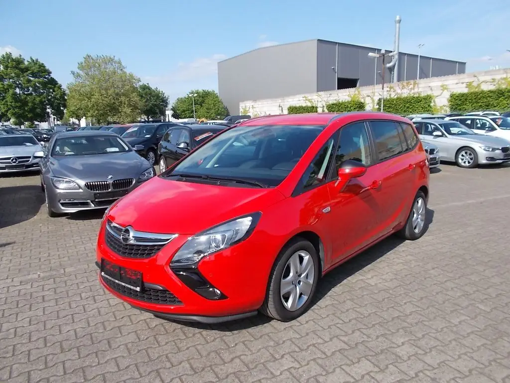 Photo 1 : Opel Zafira 2016 Diesel