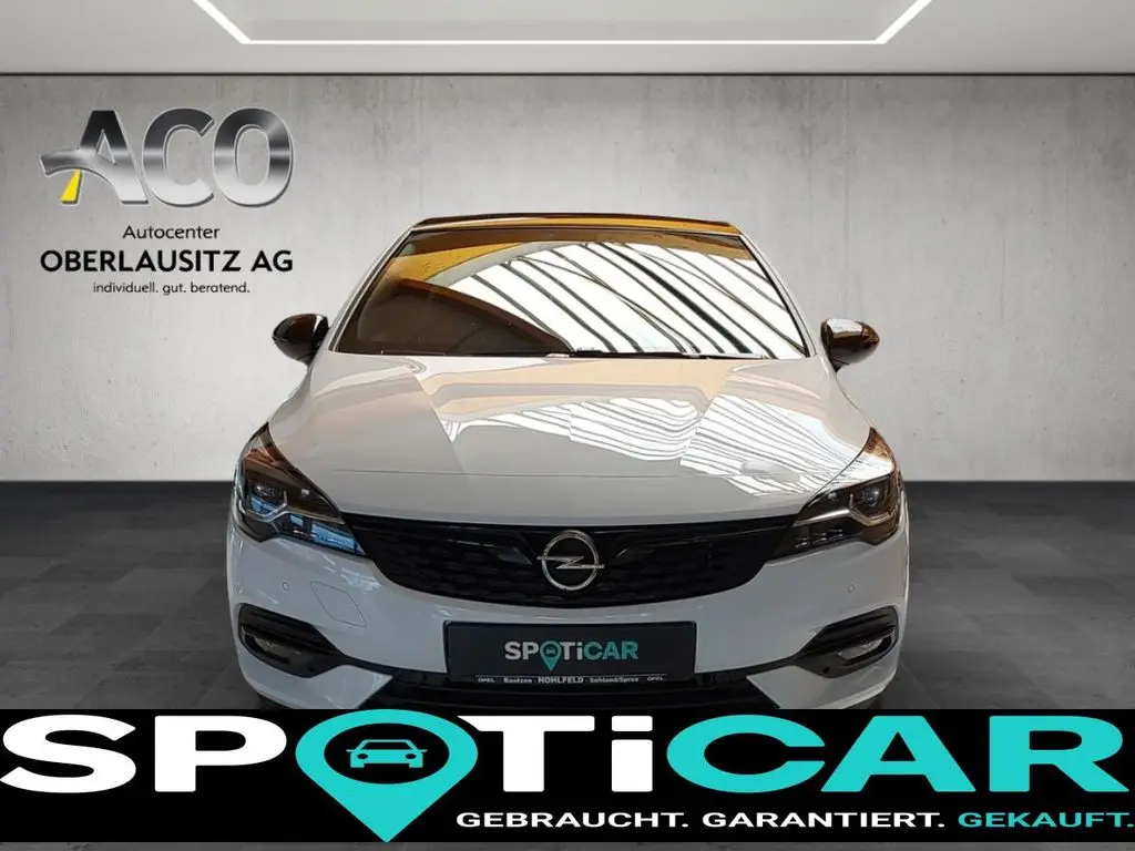 Photo 1 : Opel Astra 2021 Essence