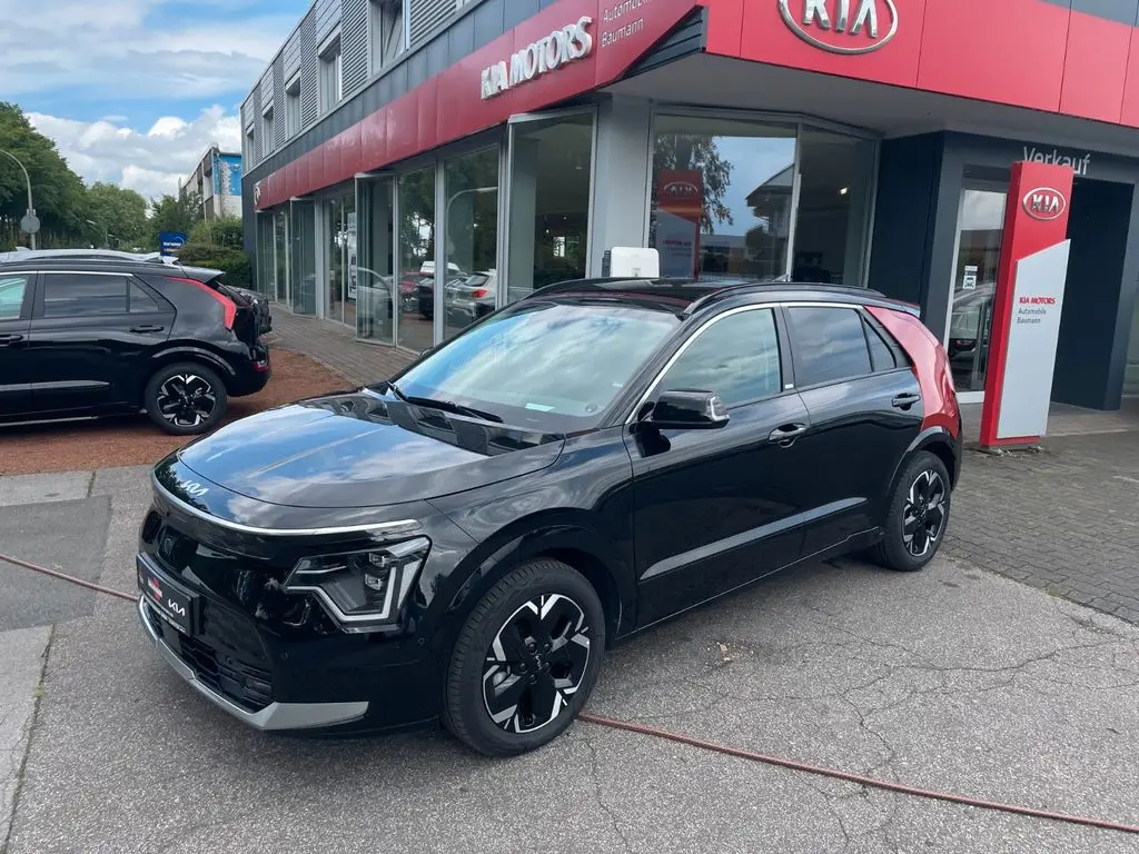 Photo 1 : Kia Niro 2023 Non renseigné