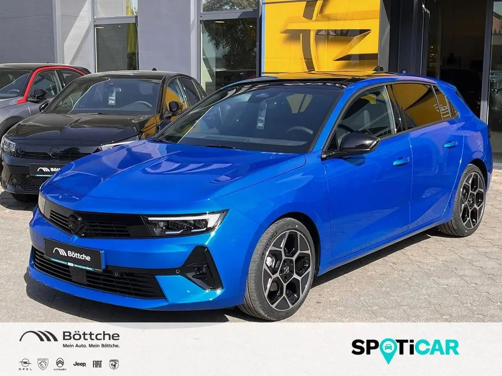 Photo 1 : Opel Astra 2024 Essence