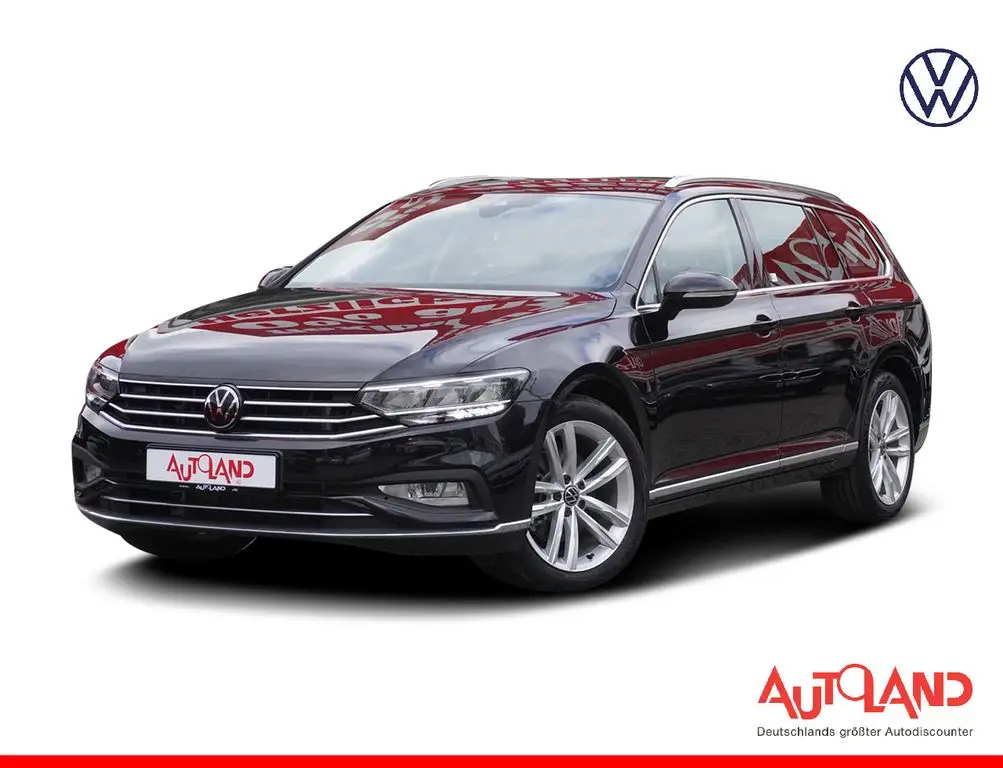 Photo 1 : Volkswagen Passat 2023 Petrol