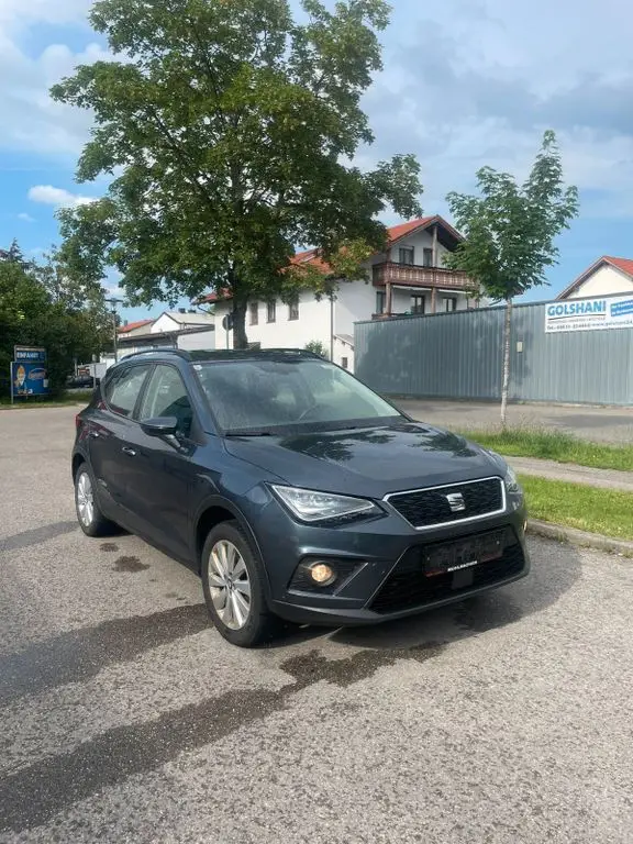 Photo 1 : Seat Arona 2019 Petrol