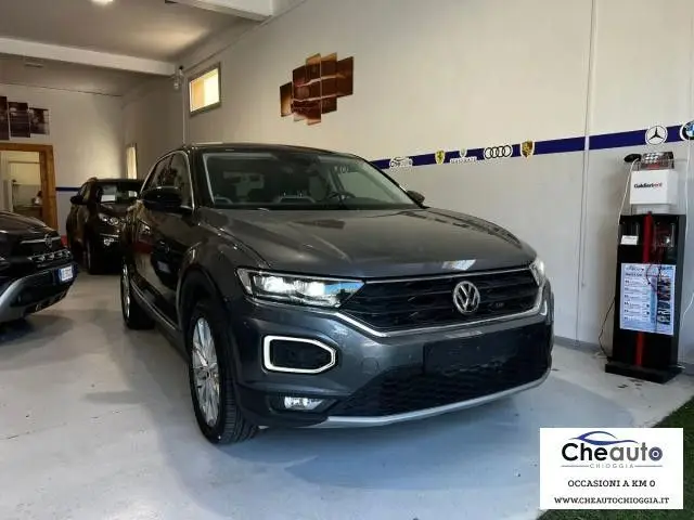 Photo 1 : Volkswagen T-roc 2020 Diesel