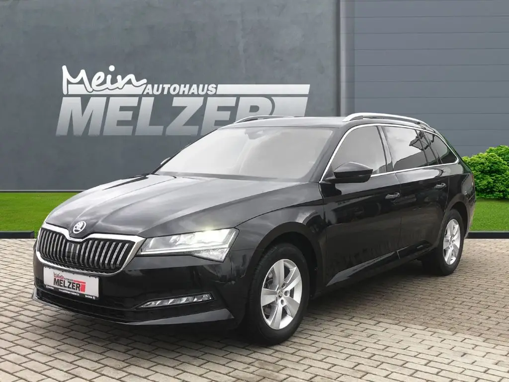 Photo 1 : Skoda Superb 2022 Petrol