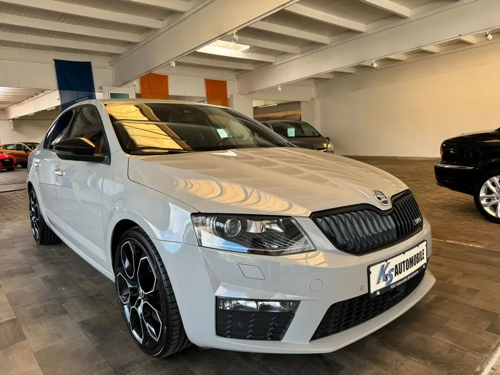 Photo 1 : Skoda Octavia 2017 Petrol