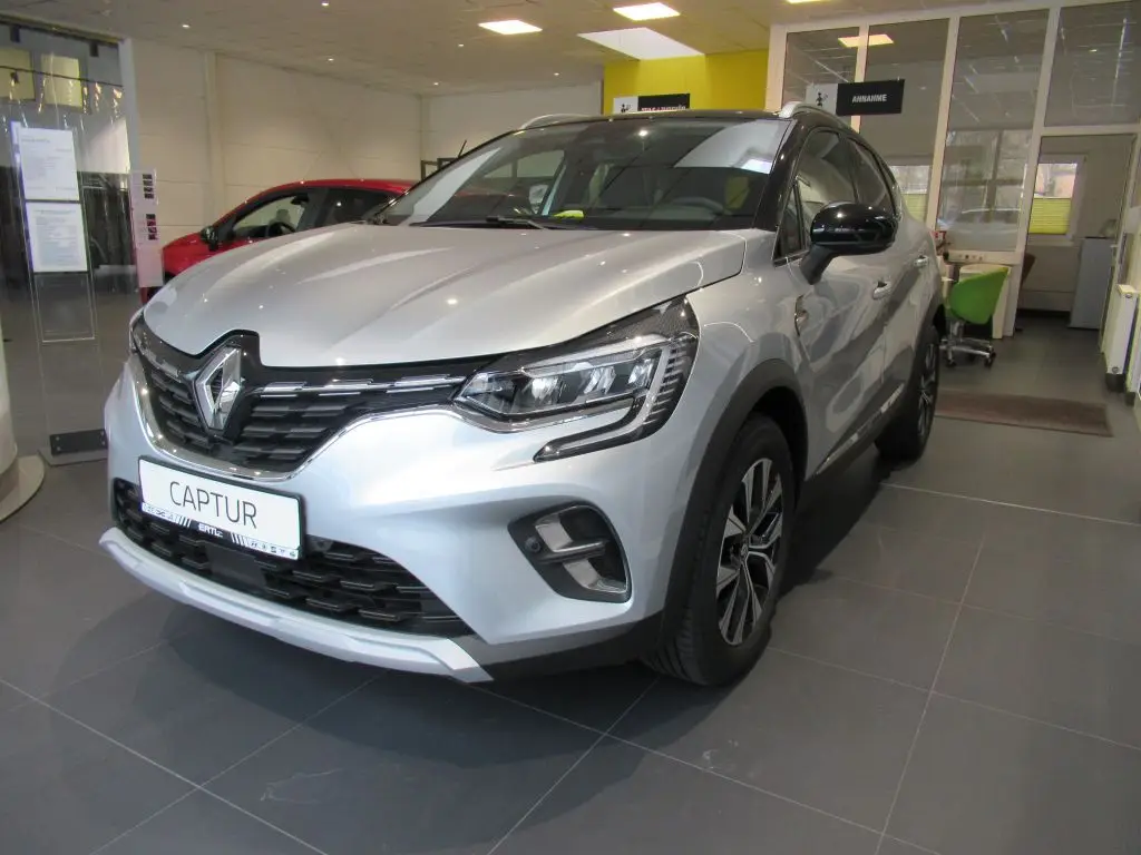 Photo 1 : Renault Captur 2022 Petrol