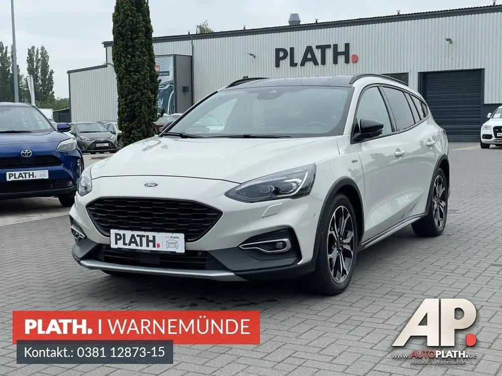 Photo 1 : Ford Focus 2019 Petrol