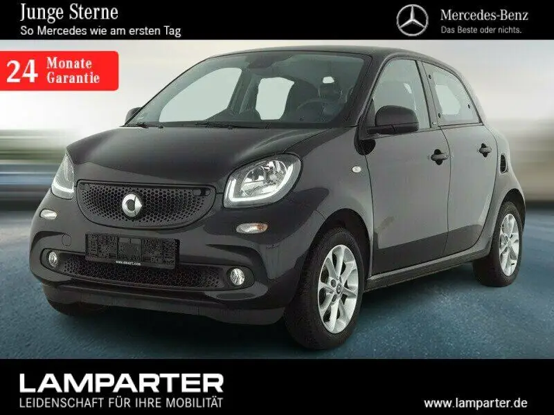 Photo 1 : Smart Forfour 2019 Petrol