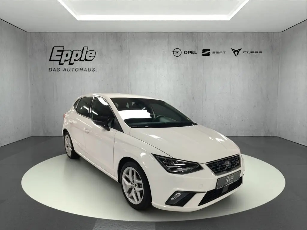 Photo 1 : Seat Ibiza 2021 Essence