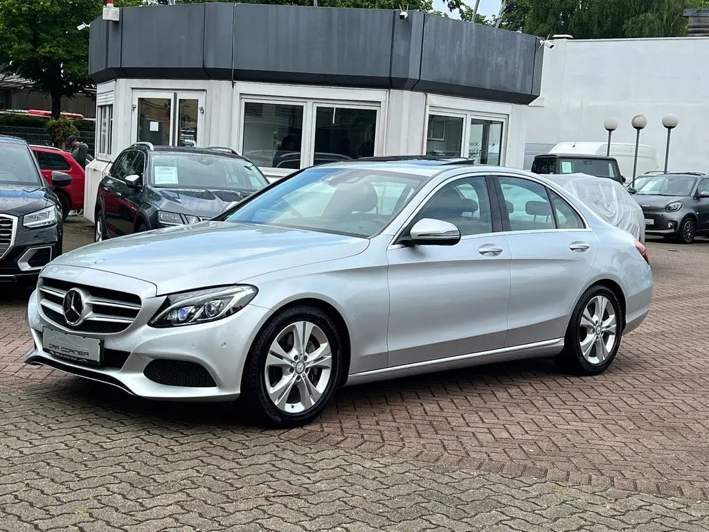 Photo 1 : Mercedes-benz Classe C 2015 Essence