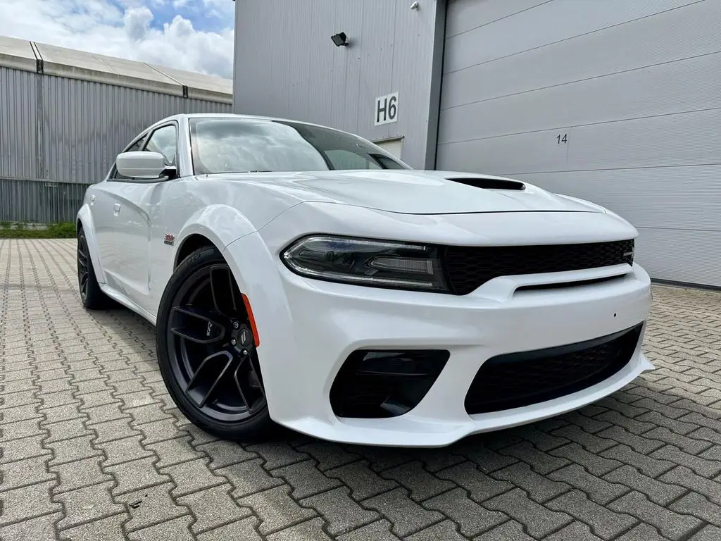 Photo 1 : Dodge Charger 2021 Petrol