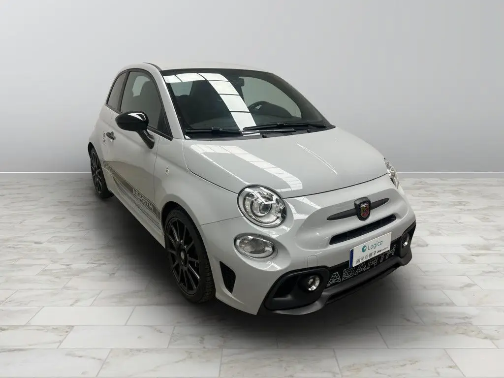 Photo 1 : Abarth 595 2021 Essence