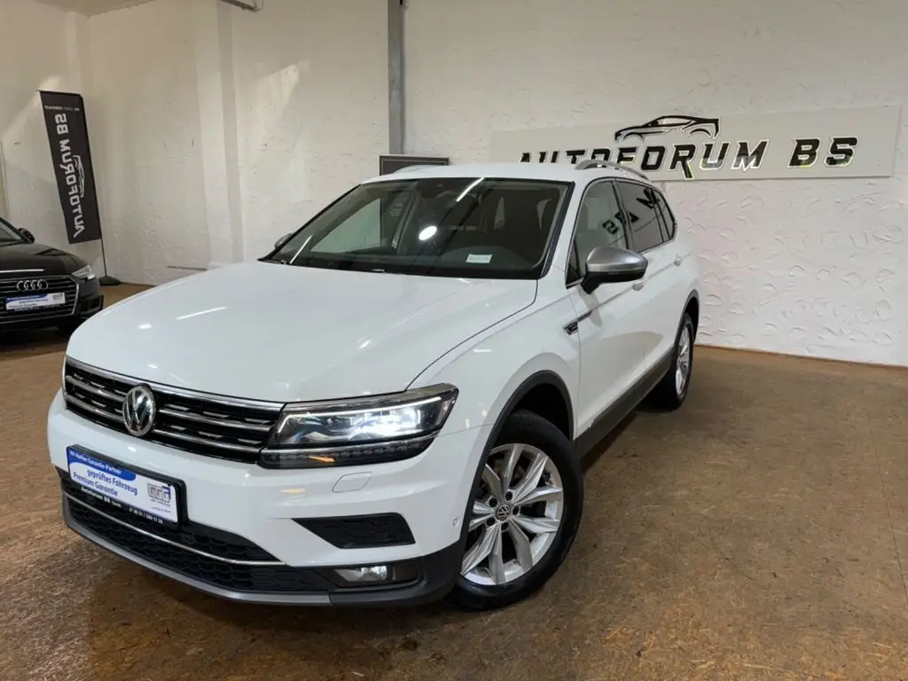 Photo 1 : Volkswagen Tiguan 2021 Diesel