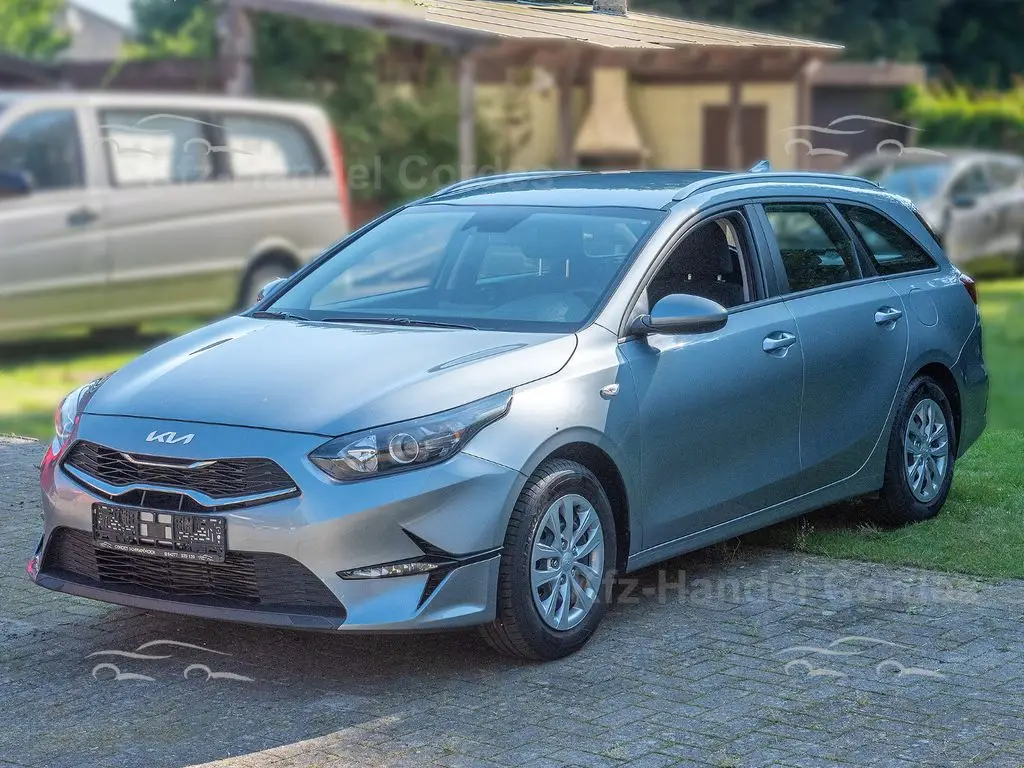 Photo 1 : Kia Ceed 2022 Petrol