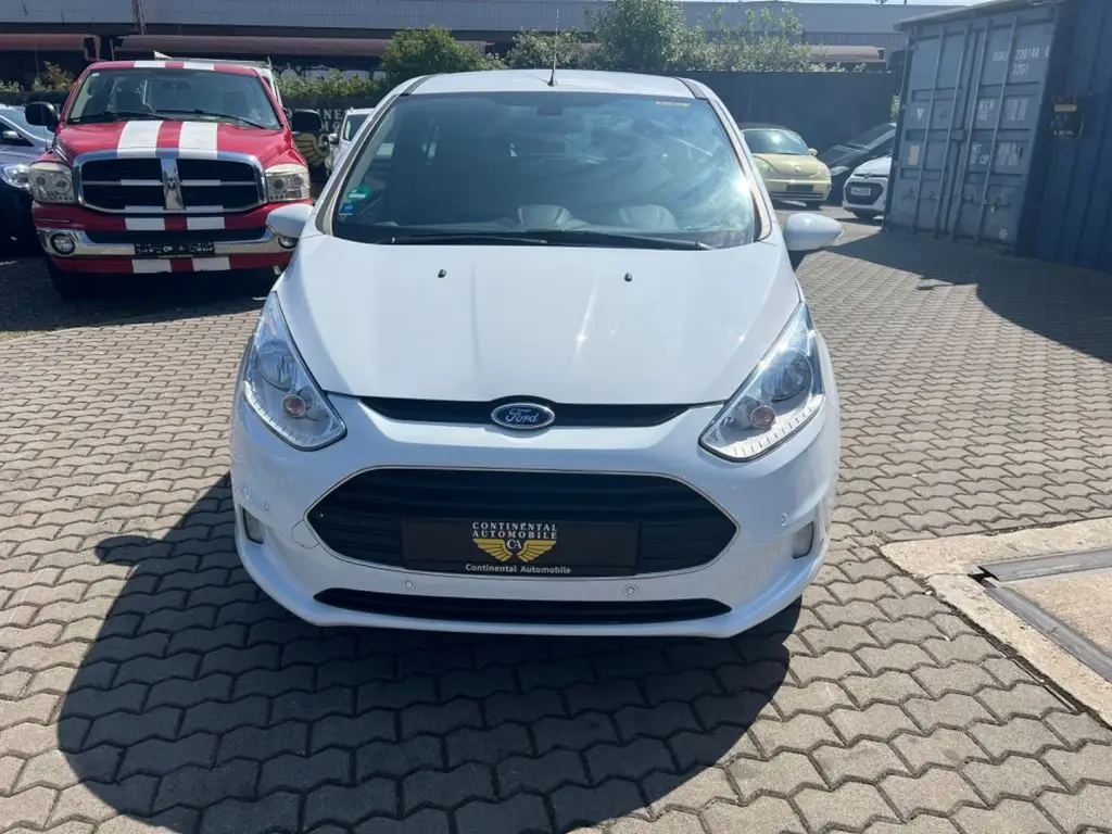 Photo 1 : Ford B-max 2016 Essence