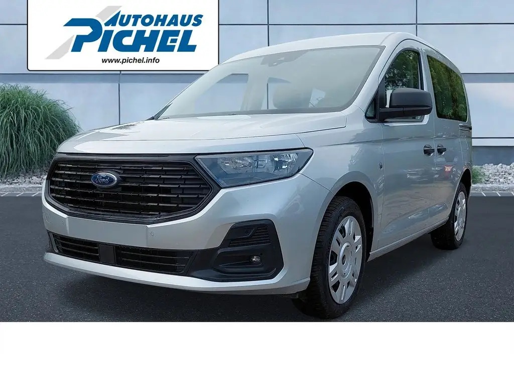 Photo 1 : Ford Tourneo 2024 Petrol