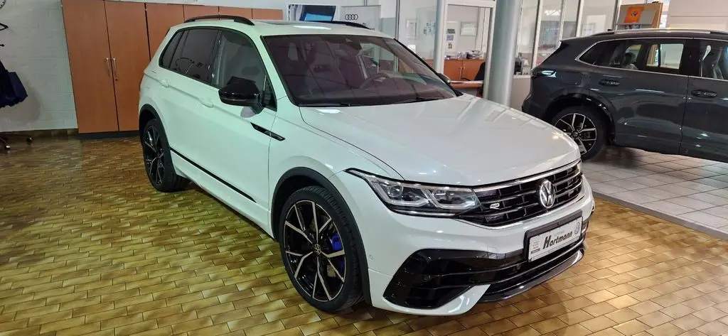 Photo 1 : Volkswagen Tiguan 2022 Essence